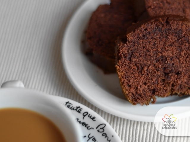 Budín de algarroba y mandarina